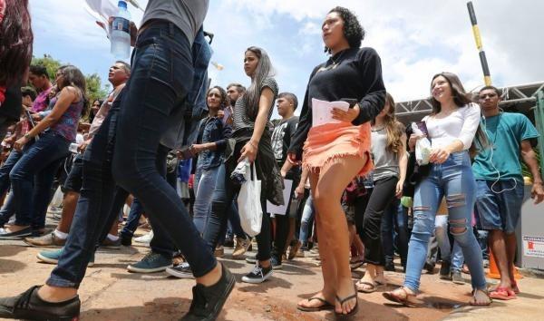 23% dos jovens brasileiros não trabalham e nem estudam