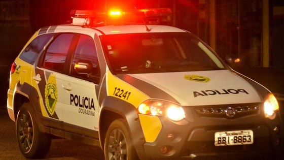 Homem é preso após praticar assalto a mão armada