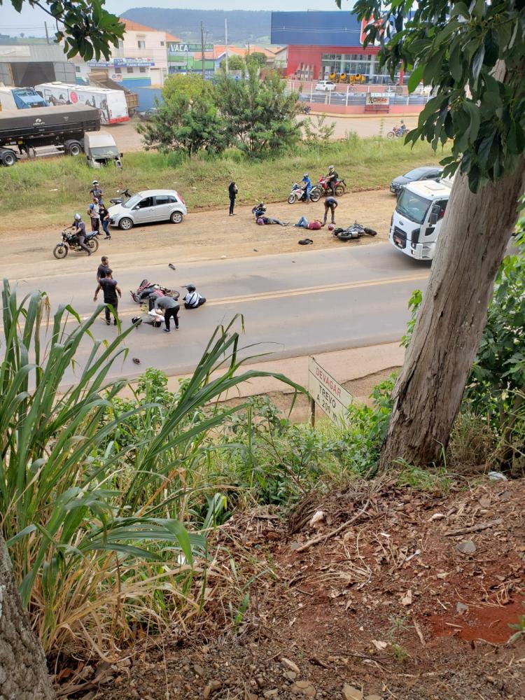 Criança fica ferida em mais um acidente com motos na PR-092 em Siqueira Campos