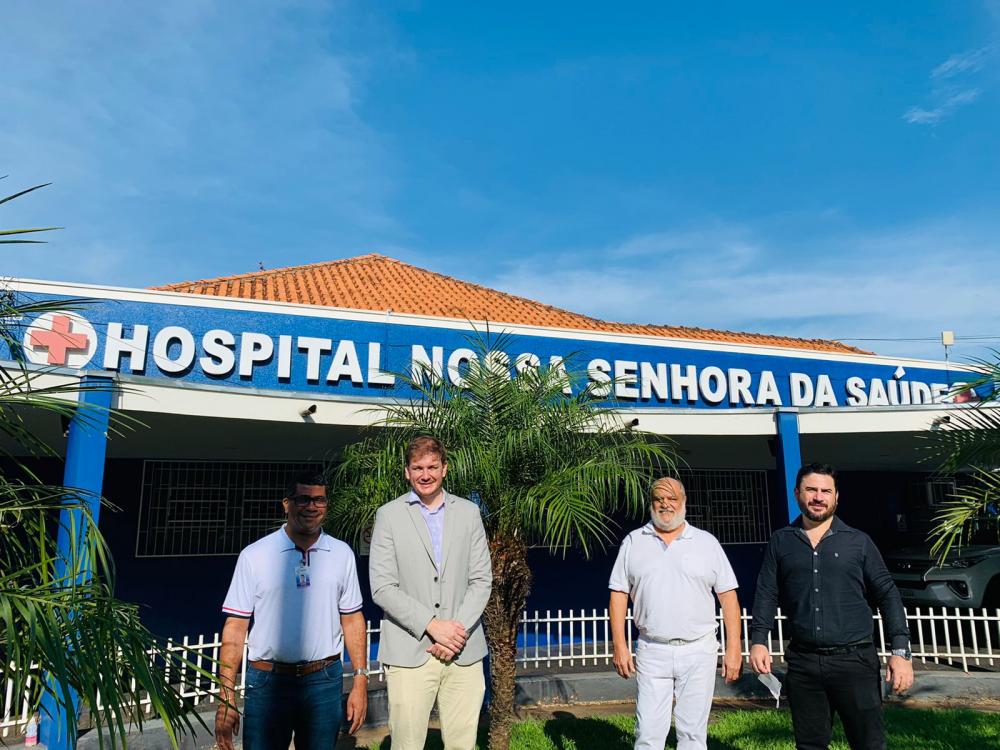 19° Regional de Saúde fecha parceria para realizar otoplastias pelo SUS 