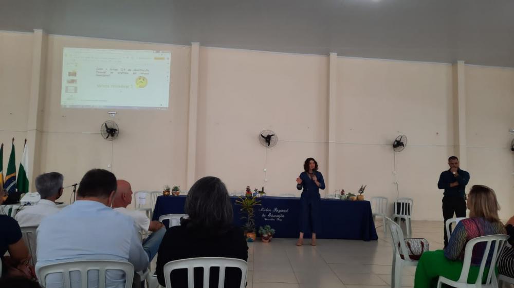 NRE de W. Braz realiza etapa regional da Conferência Nacional de Educação 