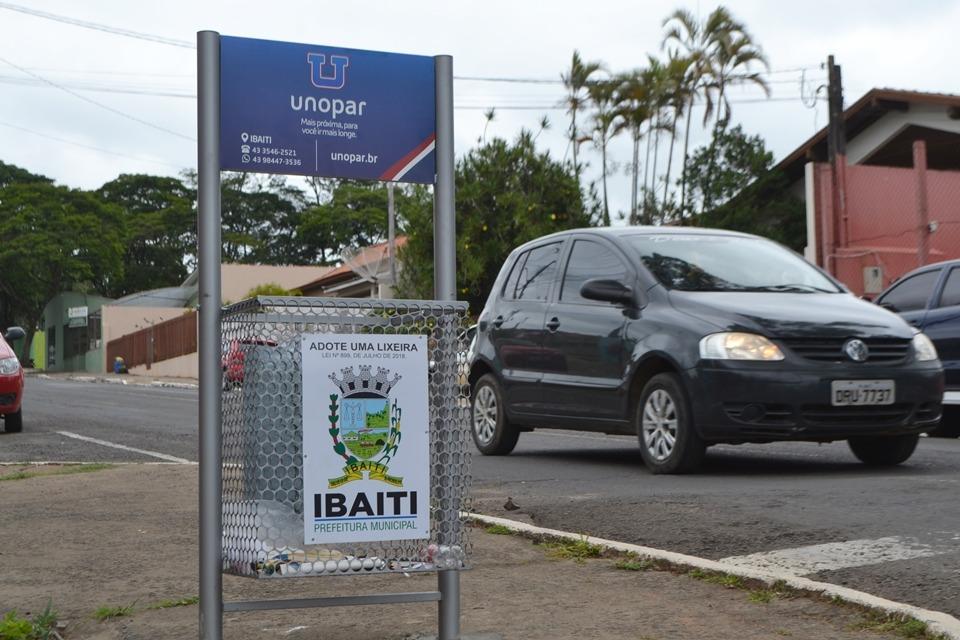 Prefeitura Ibaiti lança campanha ‘Adote uma Lixeira’ nas ruas do município
