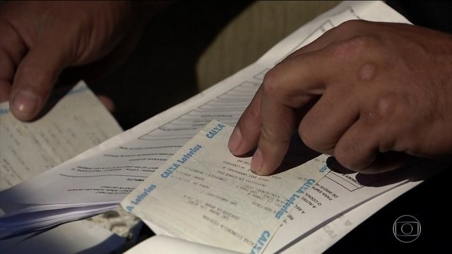 Pai leva golpe do próprio filho e denuncia caso a Polícia