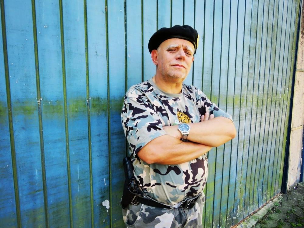 Renan de Oliveira entrevista Delegado Bradock no programa Conversa com Chimarrão 