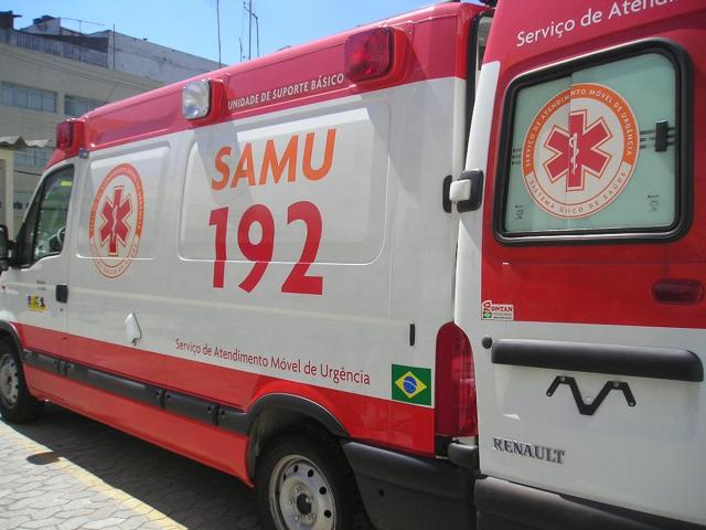 Gestante dá à luz dentro de ambulância enquanto é levada para Hospital Regional do Norte Pioneiro