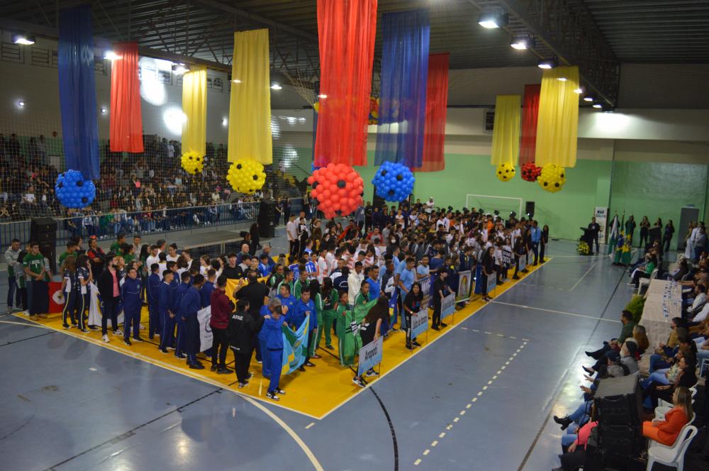 Após dois anos, abertura do JEP’s volta a emocionar público e atletas em Wenceslau Braz