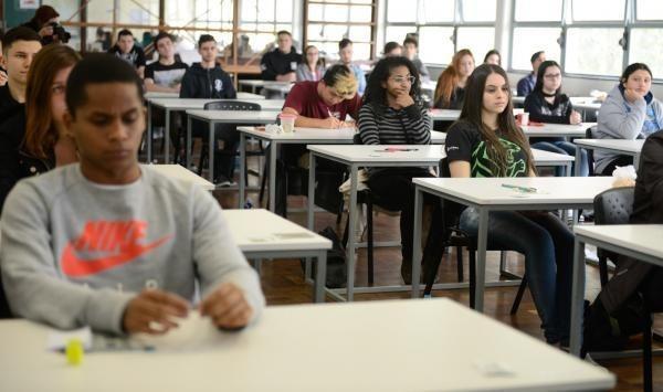 UFPR divulga ensalamento para 2ª fase do Vestibular