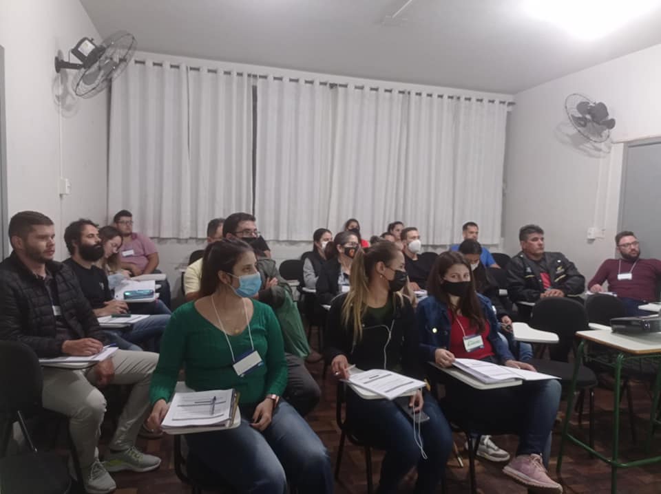 Sebrae promove curso sobre compras públicas em Siqueira Campos