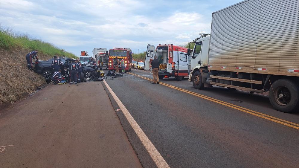 Acidente mata idosa e deixa gestante e uma criança feridos na BR-369