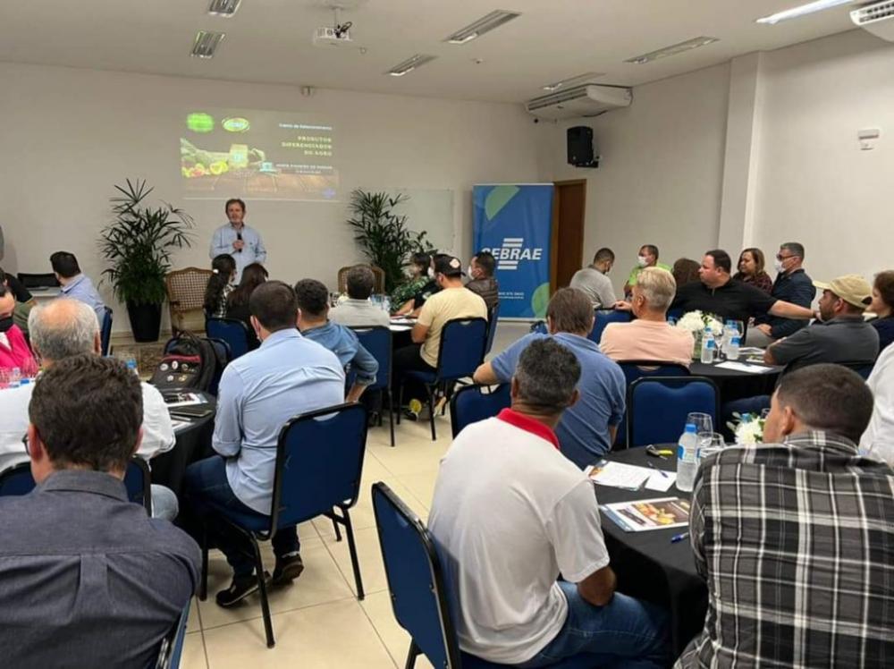 Comitiva do SEBRAE Norte Pioneiro participa de duas importantes feiras de produtos em São Paulo