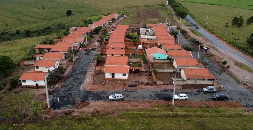 Prefeitura de Salto do Itararé realiza obras de calçamento no residencial Vereador Jorge Vieira
