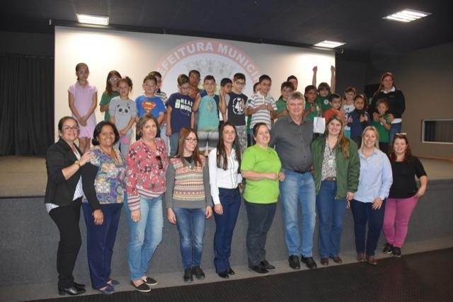 Programa Olhar Jaguariaíva beneficia mais 22 crianças