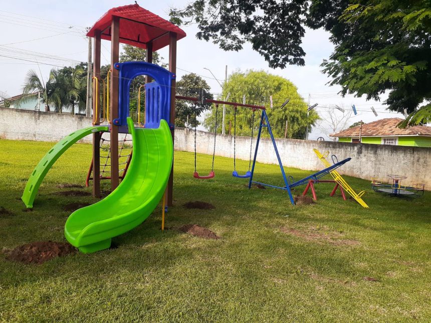 Prefeitura instala novos parques nos Cmei’s de Joaquim Távora