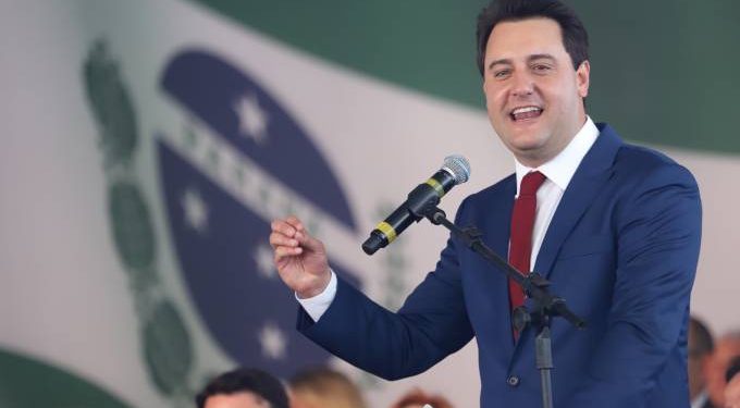 Com 60,8% das intenções de voto, Ratinho Junior ganha em primeiro turno, aponta pesquisa