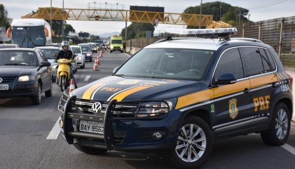 Feriado prolongado tem 15 mortes nas estradas federais do Paraná