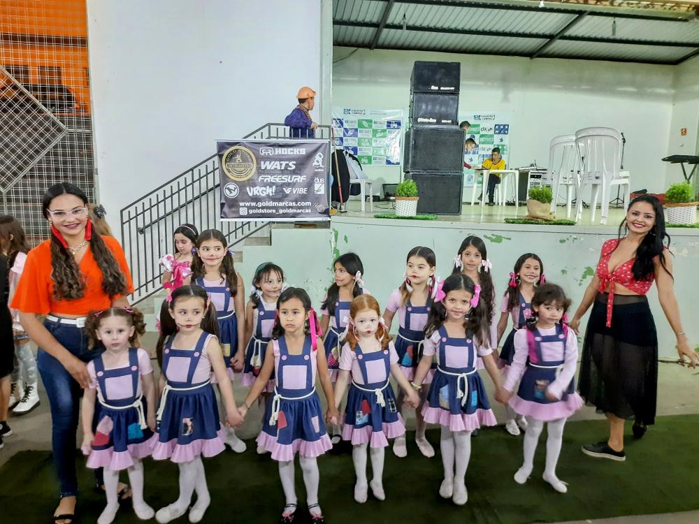 Público comparece para prestigiar o 1º Festival de Inverno de Siqueira Campos