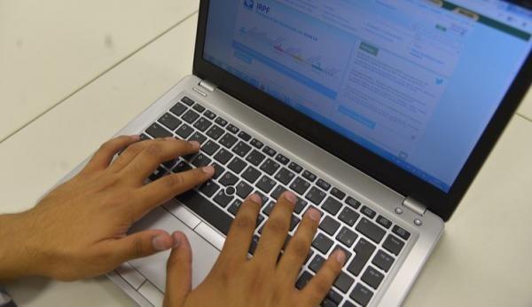 Receita paga nesta sexta-feira restituições do 6º lote do Imposto de Renda