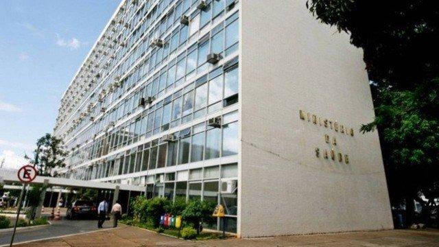 Ministério da Saúde vai abrir edital para repor vagas no Mais Médicos