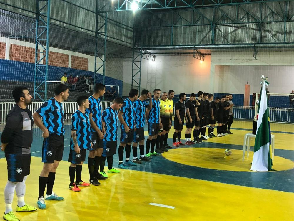 Prefeitura de Pinhalão realiza 1° jogo da Copa Municipal de Futsal