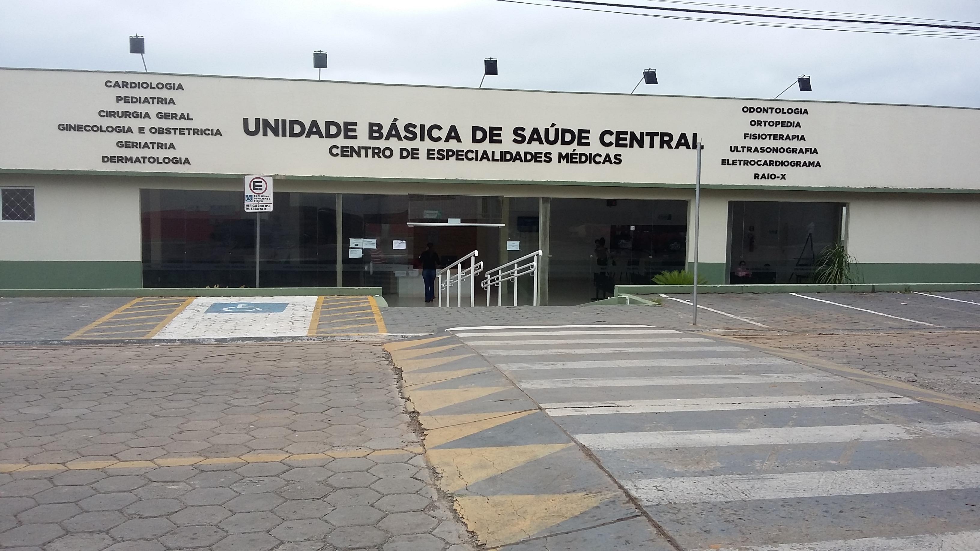 Trabalhadores podem agendar consultas em horário noturno na UBS Central por telefone