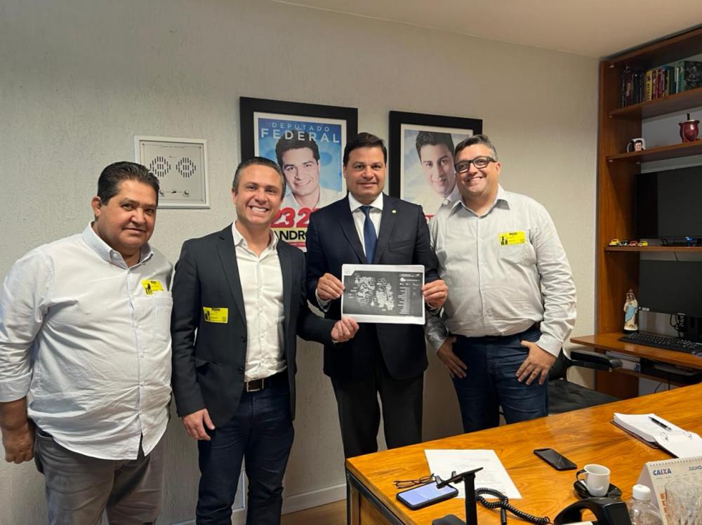  Diretoria do Cisnorpi e deputado anunciam 10 novas ambulâncias para o SAMU Norte Pioneiro