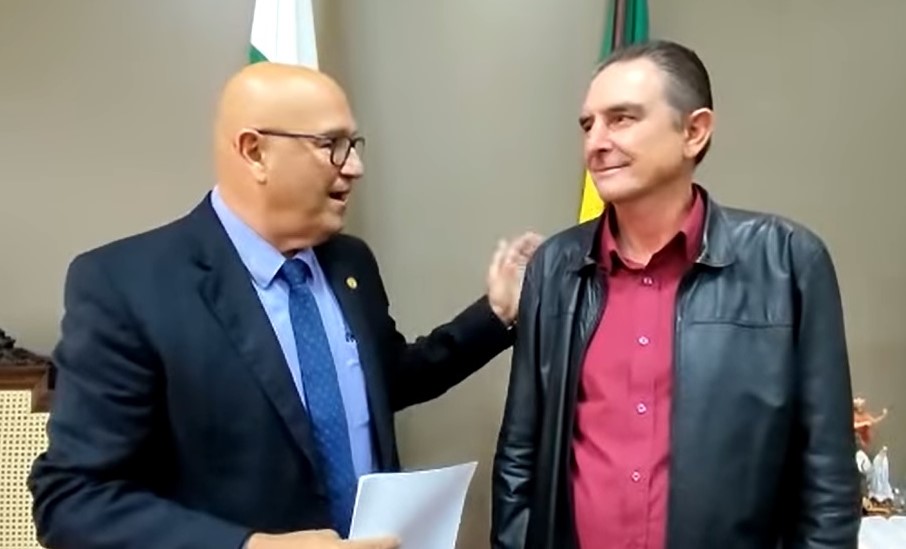 Jundiaí do Sul recebe investimentos para sinalização viária