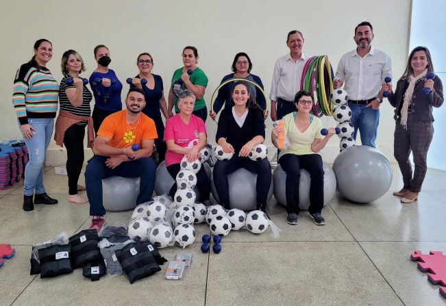 Siqueira Campos investe em equipamentos para oficinas sociais