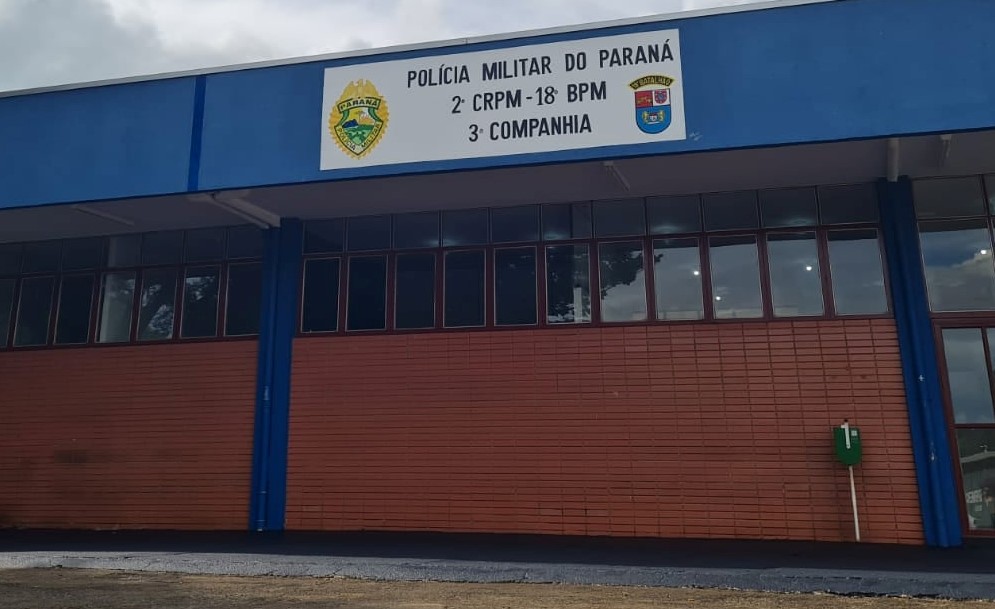 Homem acompanha mulher e depois é roubado por ela