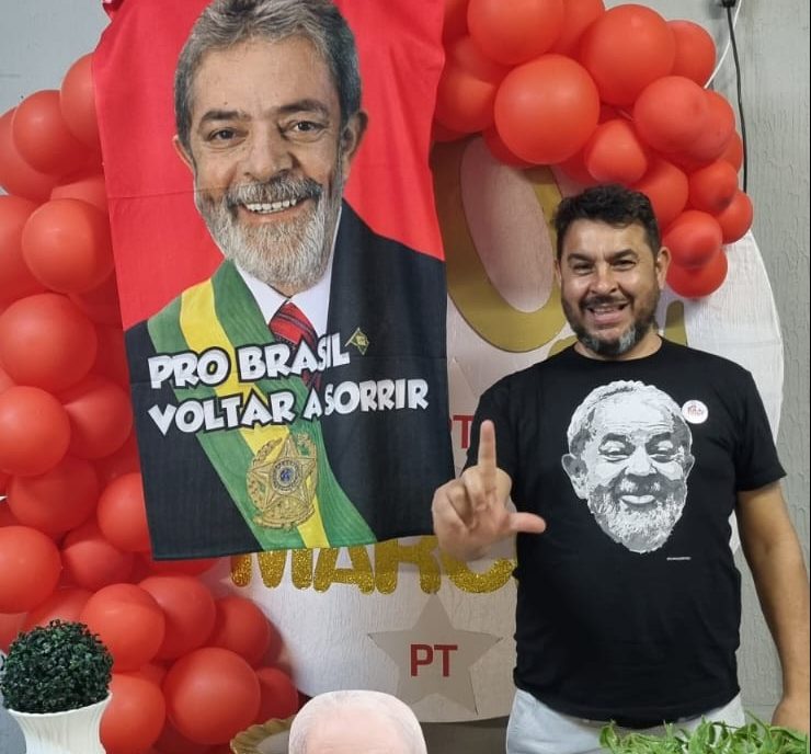 Bolsonarista invade festa e mata político do PT com três tiros 