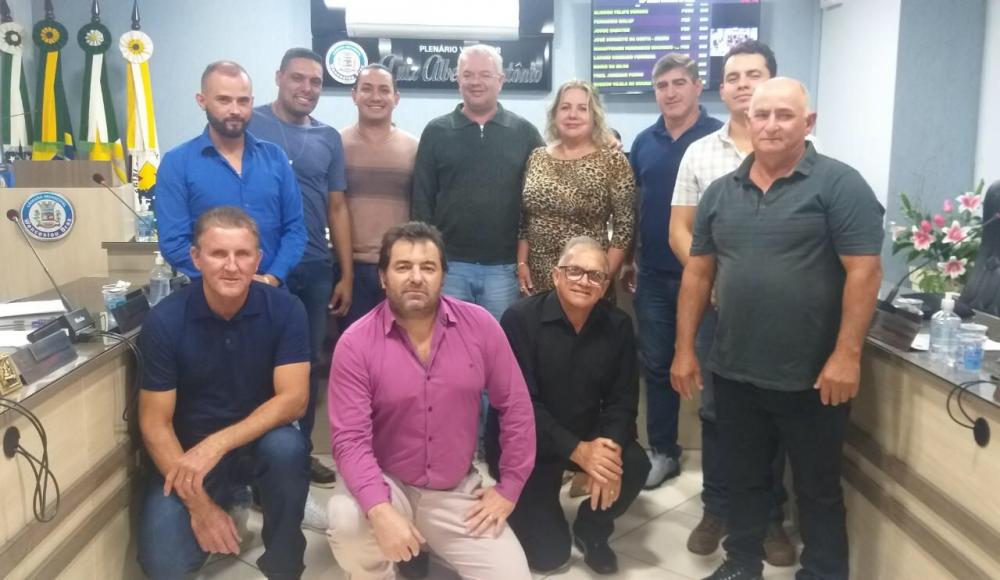 Empresária Cida Santucci recebe Moção de Aplausos na Câmara de Vereadores de W. Braz