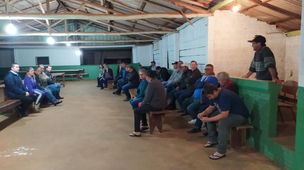 Programa “Câmara no Bairro” visita o Salto Bonito em Siqueira Campos