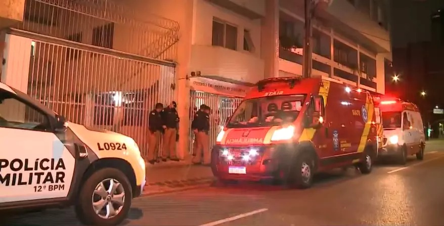 Mulher invade hospital e agride funcionária que estava atendendo paciente