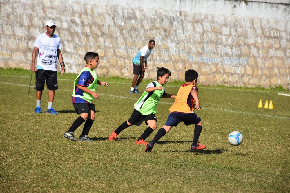 Prefeitura anuncia Escolinhas Esportivas do projeto Agita Jaguariaíva