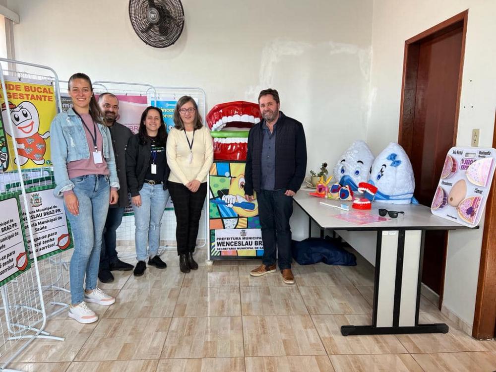 Departamento de Saúde de Wenceslau Braz recebe materiais de educação