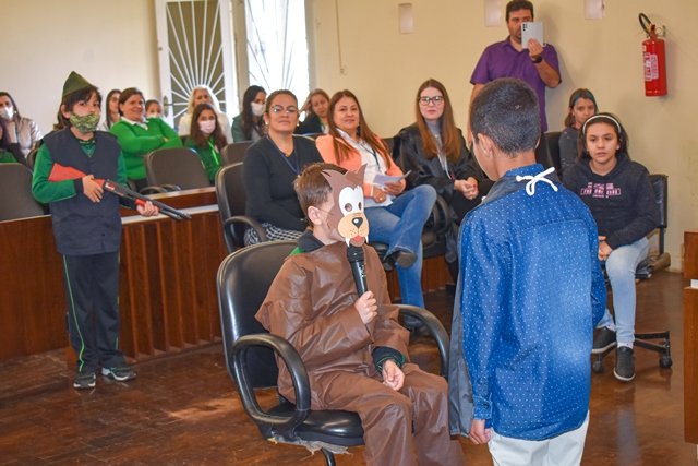 Prefeitura de Jaguariaíva realiza cerimonia do Programa “Justiça e Cidadania também se Aprendem na Escola”
