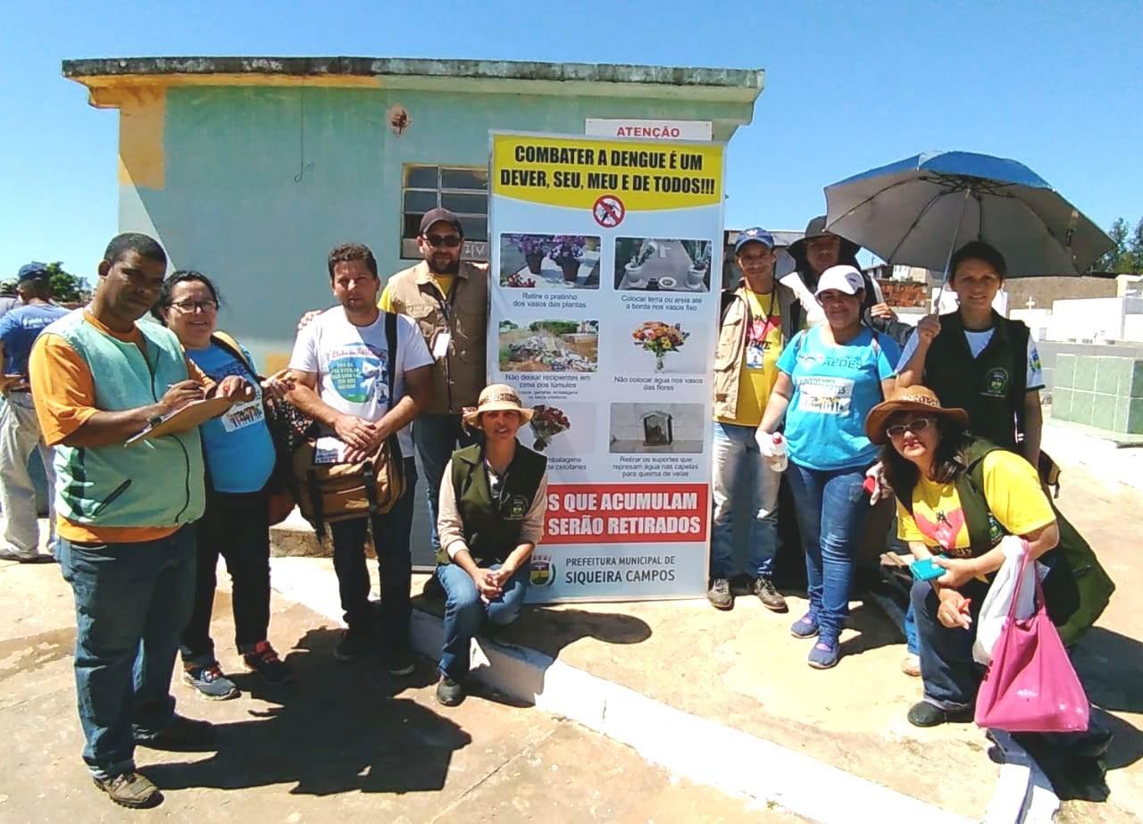 Agentes alertam moradores sobre infestação de mosquitos da dengue em município