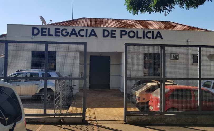 Equipes da PM evitam rebelião na cadeia de Carlópolis