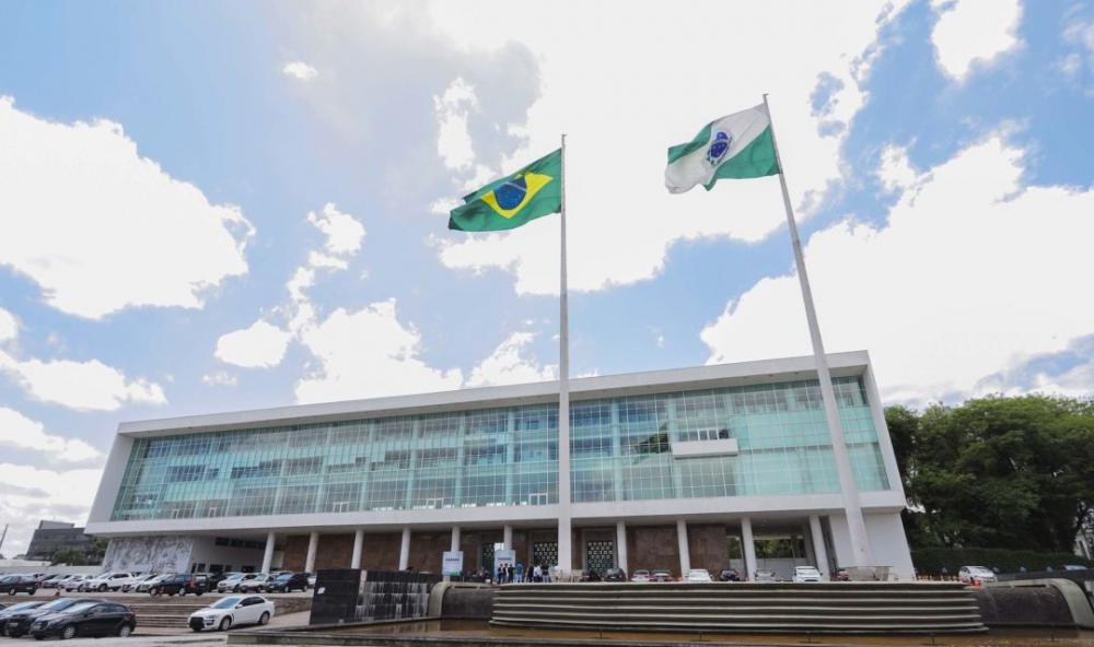 Todos são iguais perante Ratinho  