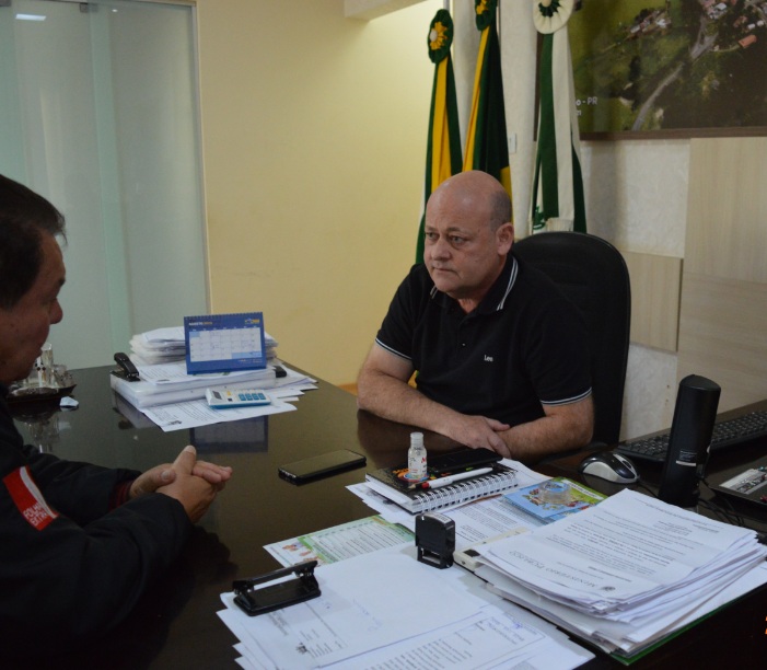 Prefeitura de Pinhalão confirma pagamento do piso salarial para enfermagem