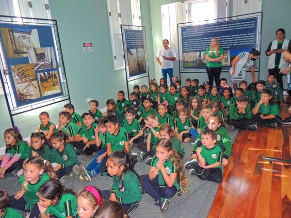 Prefeitura de Jaguariaíva inicia pré cadastro para turmas de Infantil IV e V em 2023