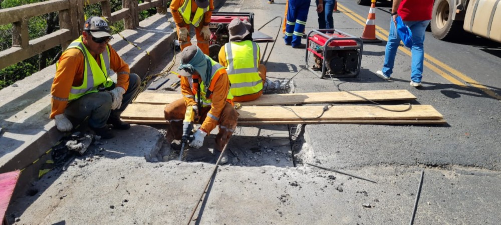 Crea-PR fiscaliza ponte do Rio Ubá, entre Santo Antônio da Platina e Jacarezinho