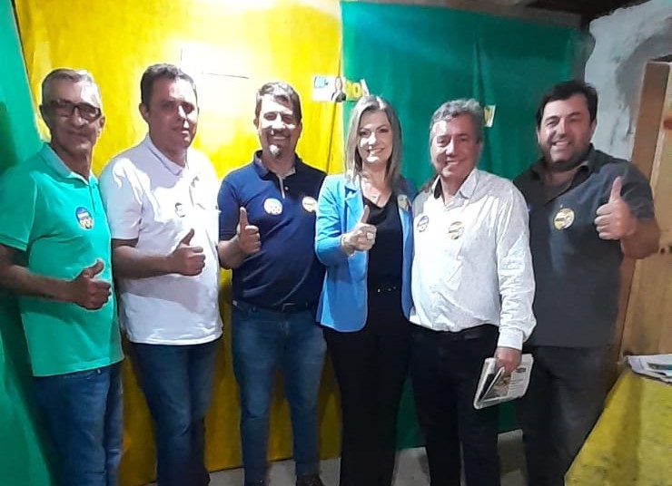 Candidata ao Senado Aline Sleutjes visita São José da Boa Vista 