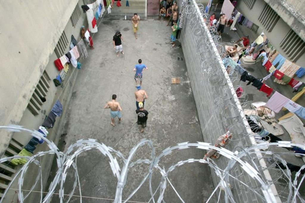Departamento Penitenciário vai assumir carceragens da Polícia Civil no Paraná