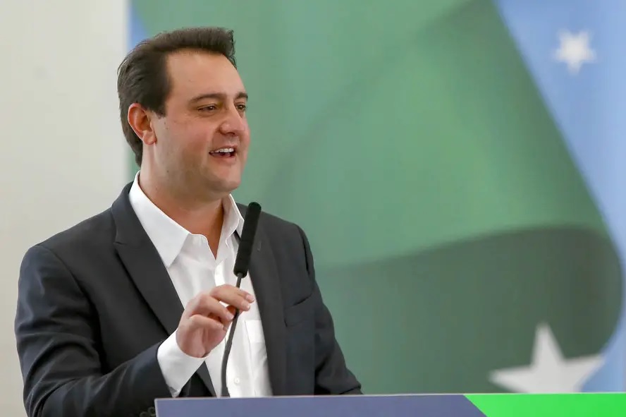 Pesquisa Radar: Ratinho Junior sobe para 69% e se aproxima da reeleição no Paraná