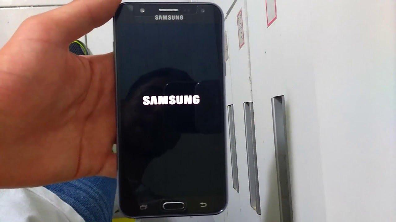 Mulher compra celular em grupo de vendas e descobre que o aparelho é roubado