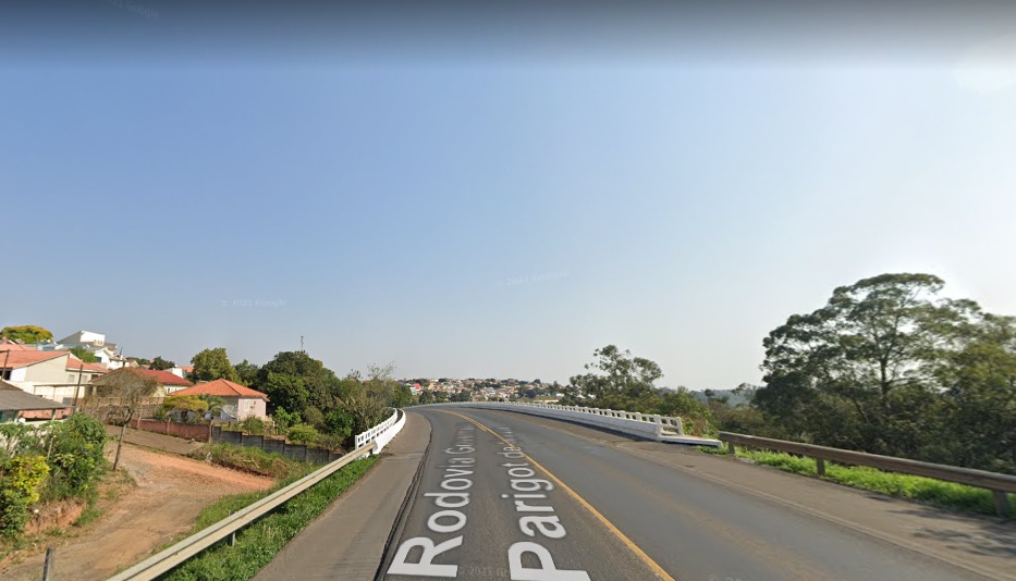 Menina pula de viaduto em Wenceslau Braz