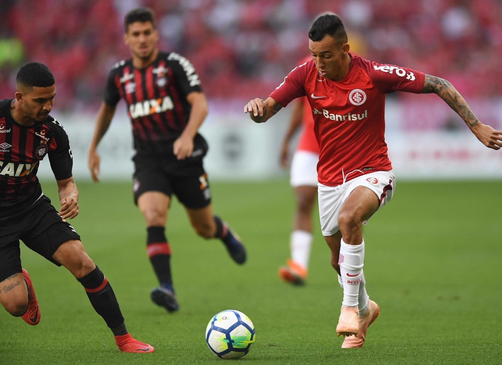 Focado na Sul-Americana, Atlético desanima na busca pelo G-6 do Brasileirão