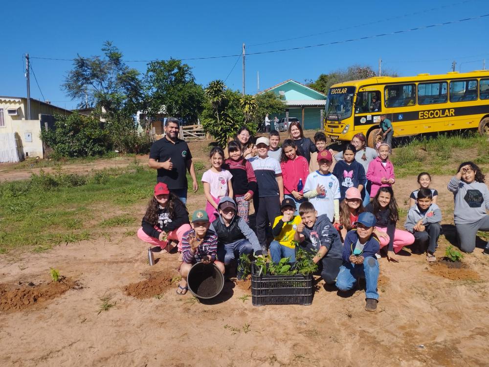 Santana do Itararé realiza projeto de Educação Ambiental