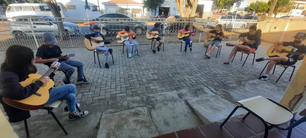 CRAS de Jaboti realiza atividades sociais através do SCFV 