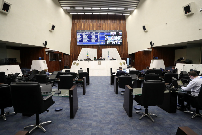 Veja quem são os 54 deputados estaduais eleitos no Paraná; PSD tem a maior bancada